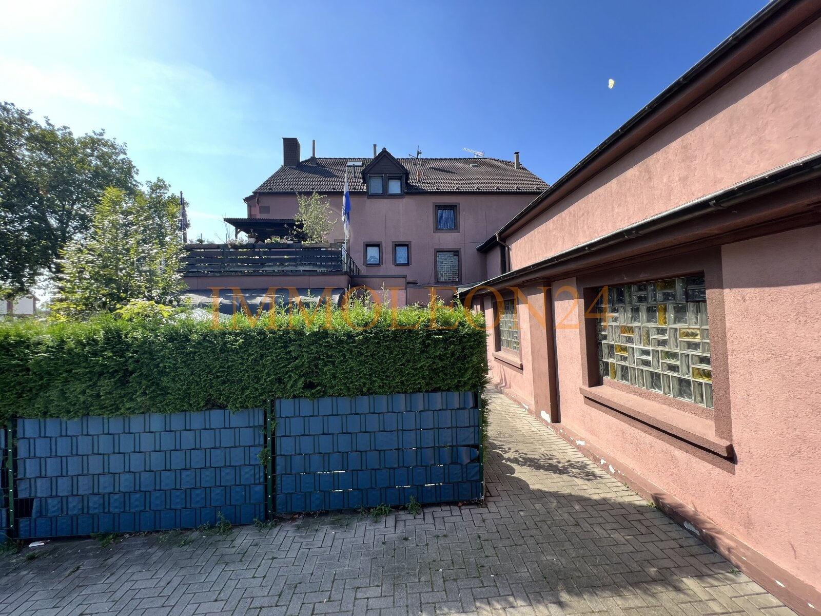 Hausansicht von Hinten Hausansicht von Hinten