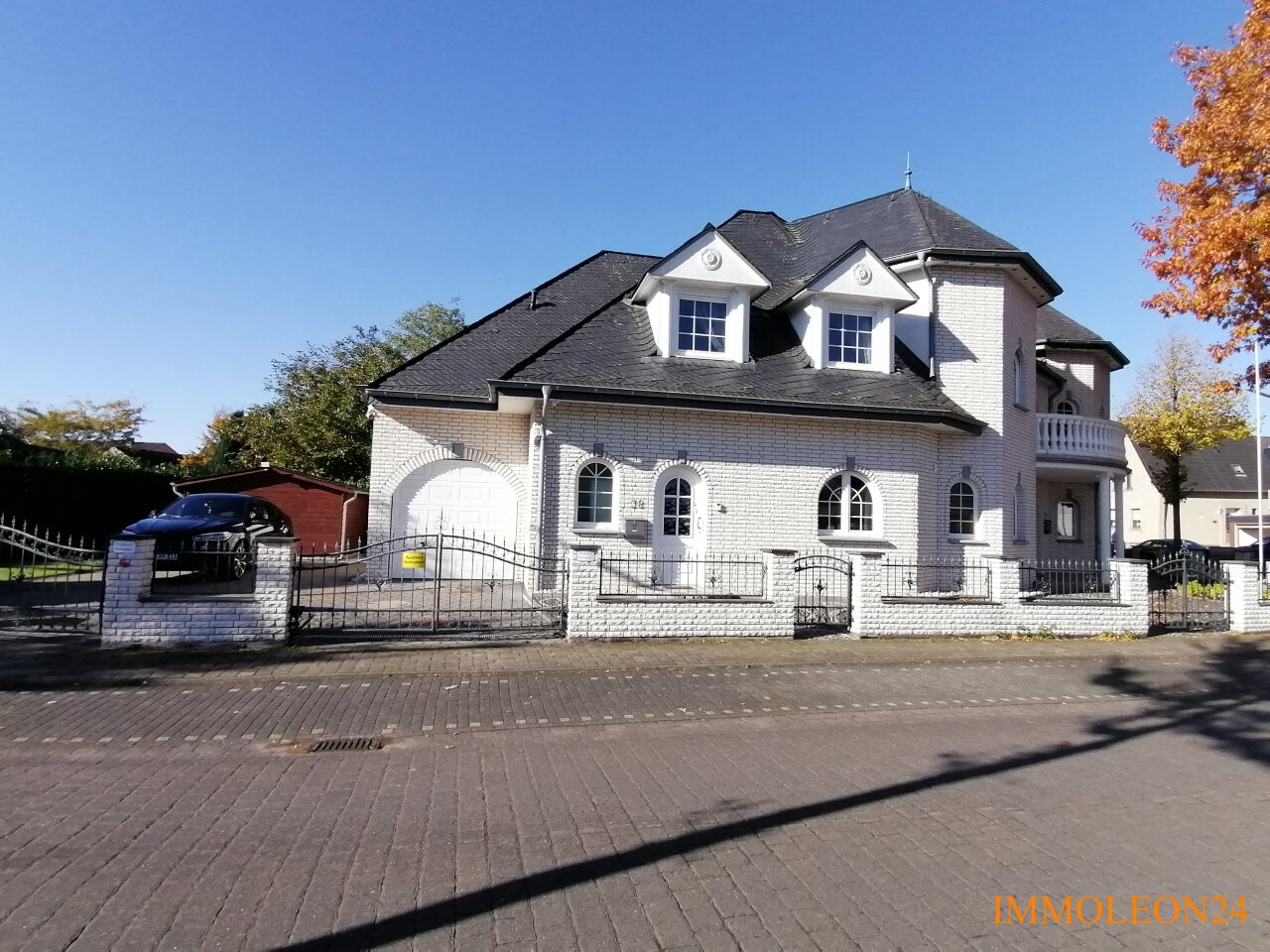 Hausansicht links Hausansicht links