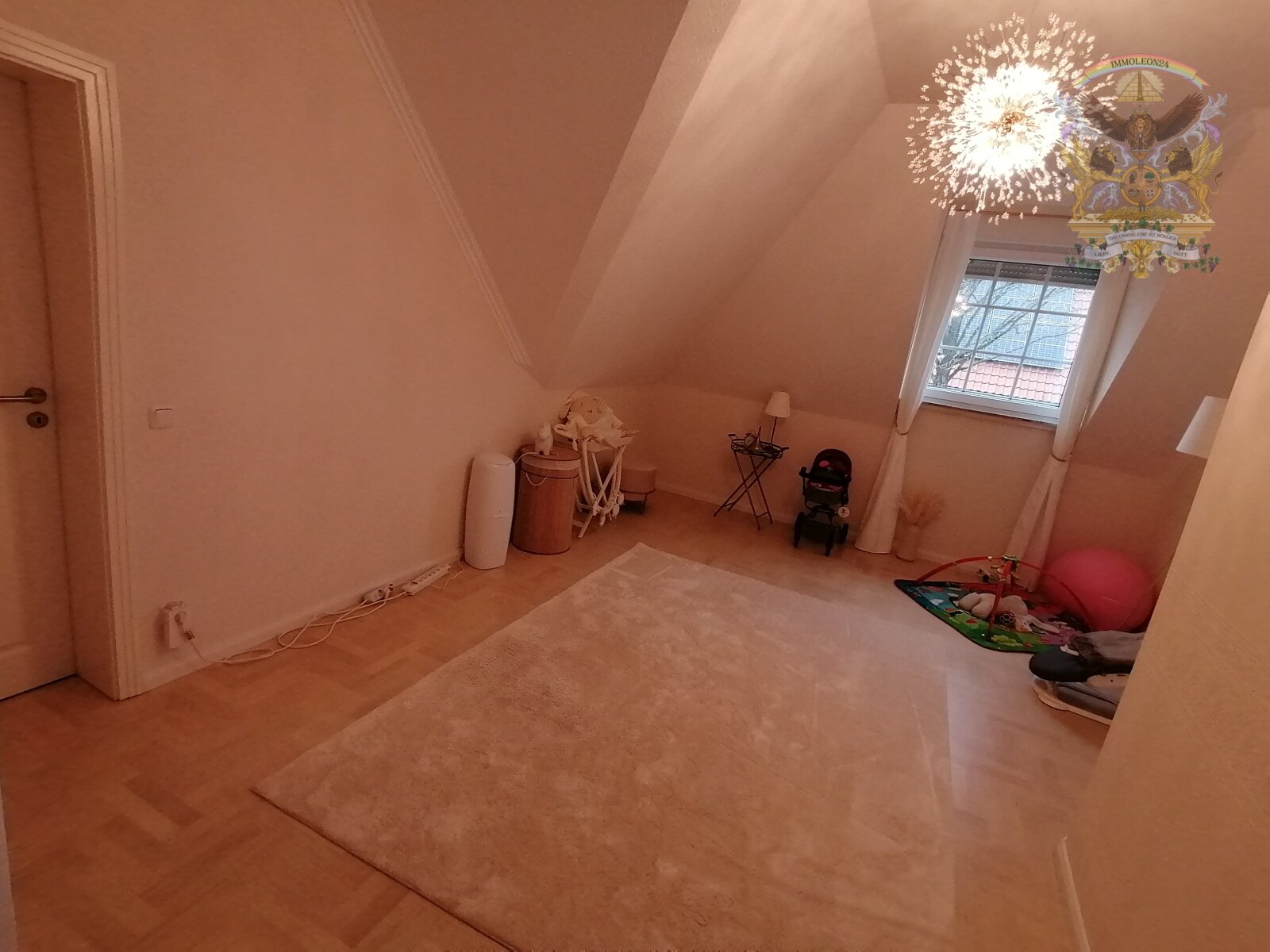 Kinderzimmer 2 - rechts Kinderzimmer 2 - rechts